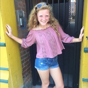 Meet your Posher, Hannah